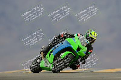media/Jan-15-2023-SoCal Trackdays (Sun) [[c1237a034a]]/Turn 9 (2pm)/